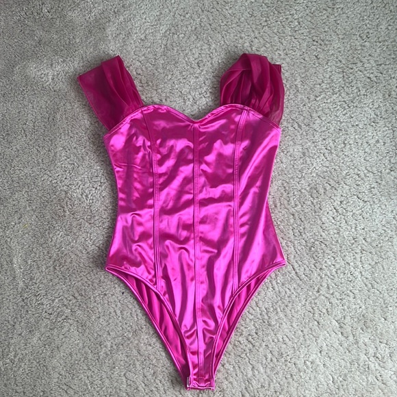 Barbie Pink Bodysuit - L - Picture 1 of 4